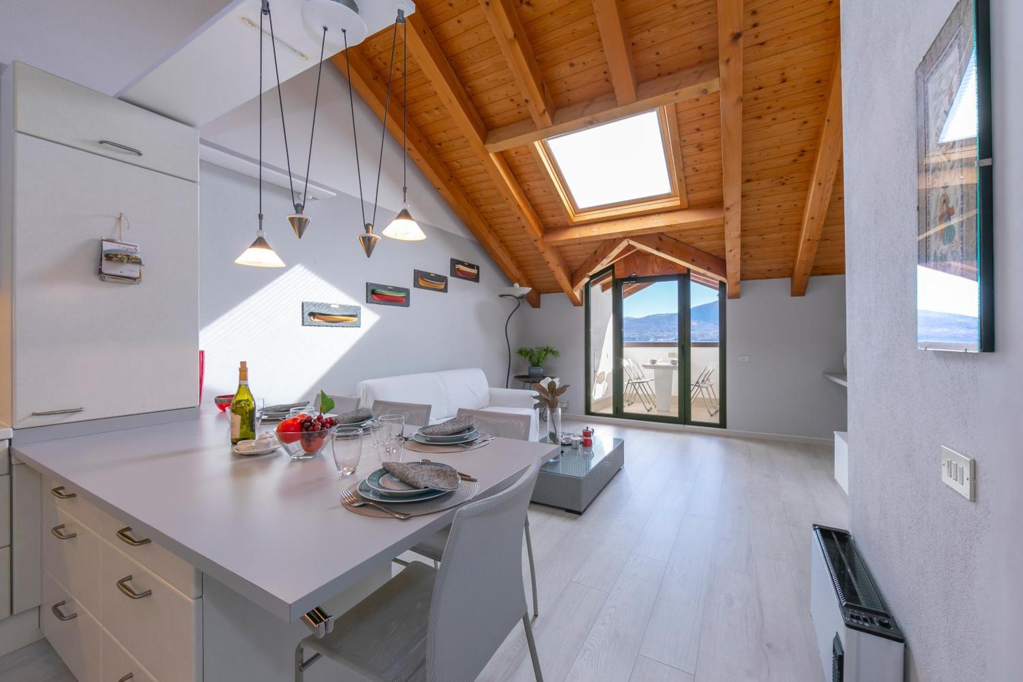 Blu Lake Apartment On Ghiffa Beach - Happy Rentals Екстер'єр фото