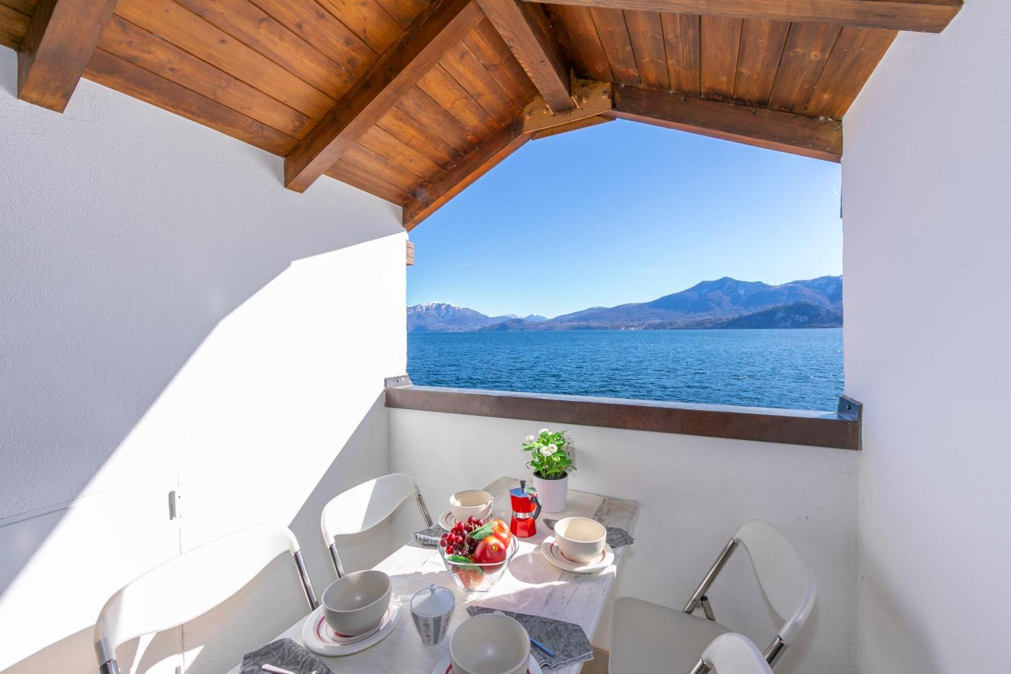 Blu Lake Apartment On Ghiffa Beach - Happy Rentals Екстер'єр фото