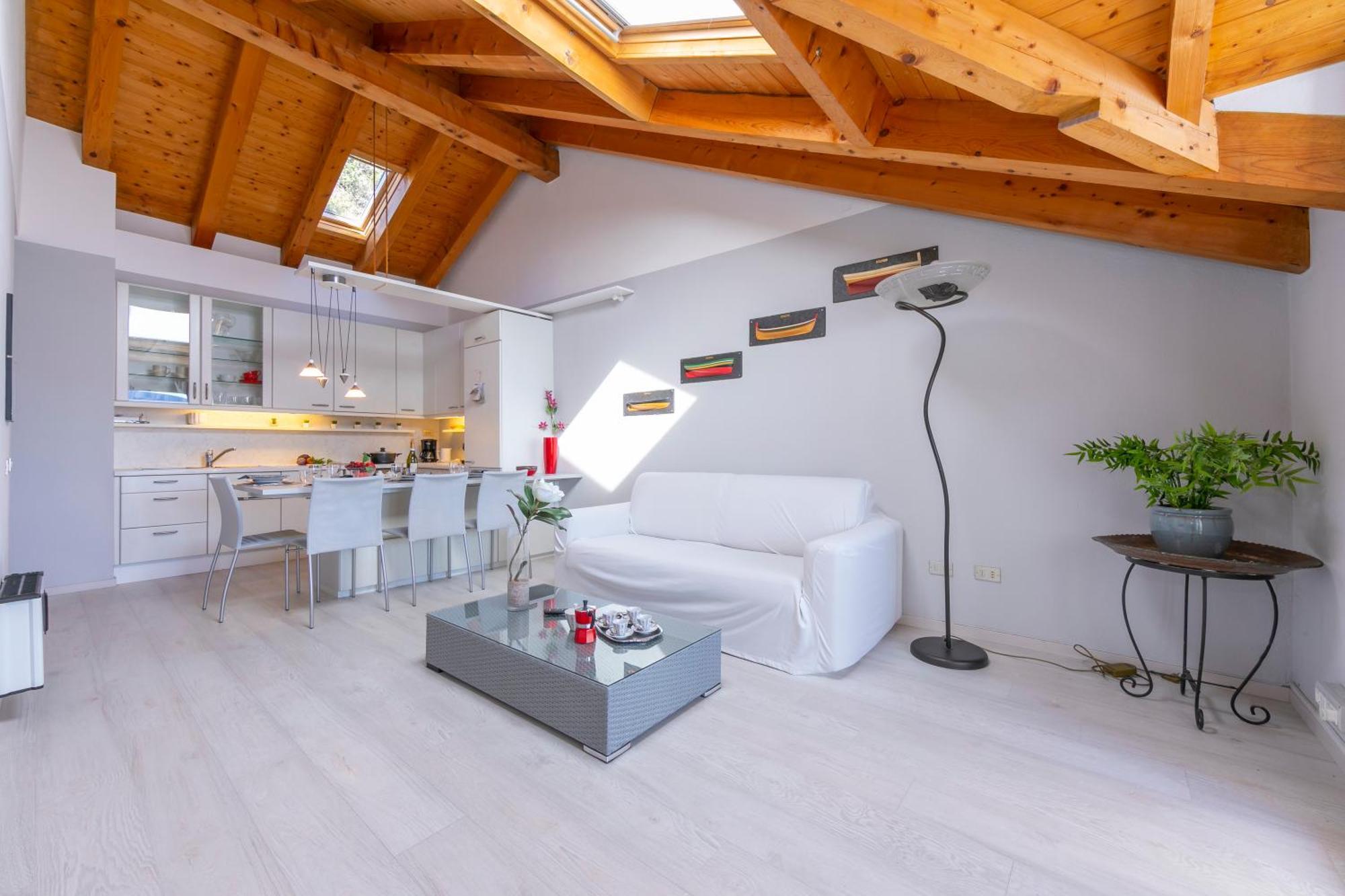 Blu Lake Apartment On Ghiffa Beach - Happy Rentals Екстер'єр фото
